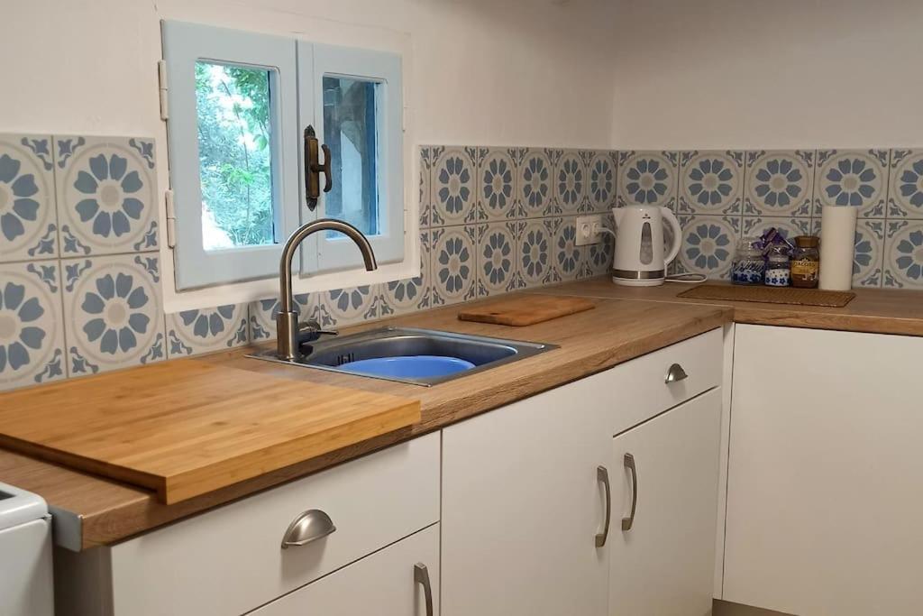 Katafygio, Hillside Hideaway In Skiathos Town