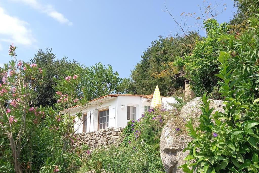 Holiday home Katafygio, Hillside Hideaway In *